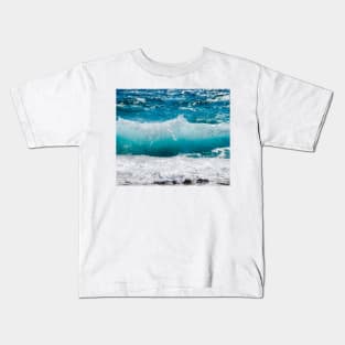 Blue ocean waves Kids T-Shirt